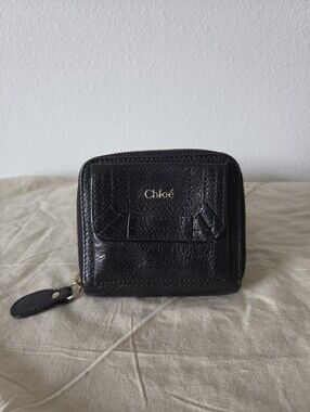 Chloé Small Marcie Square Zip-Around Wallet Black Grained Leather